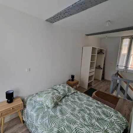 Les Hyper Centre D'avesnes-sur-helpe Apartment Avesnes-sur-Helpe